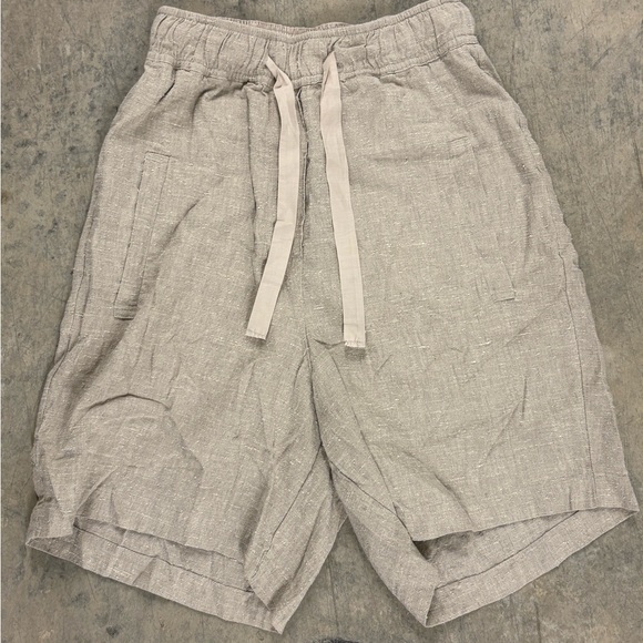 Linen Casual Tan‎ Shorts